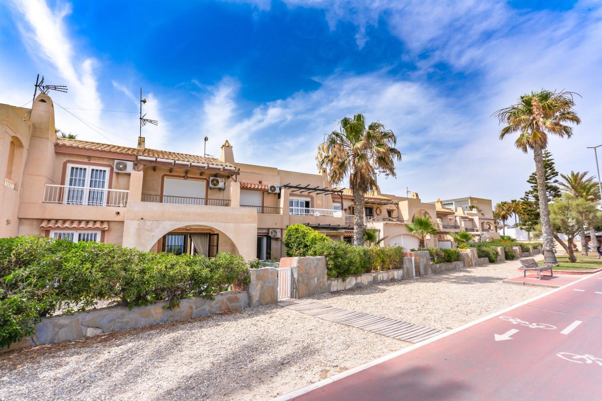 Beachhouse Playa R&R Roquetas de Mar Extérieur photo