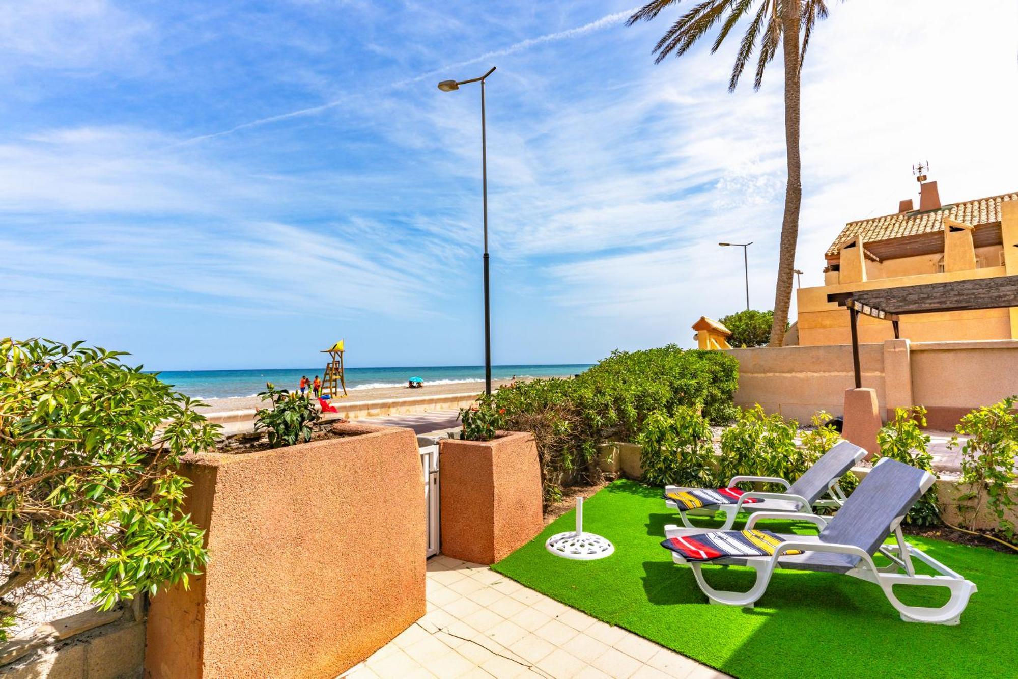 Beachhouse Playa R&R Roquetas de Mar Extérieur photo